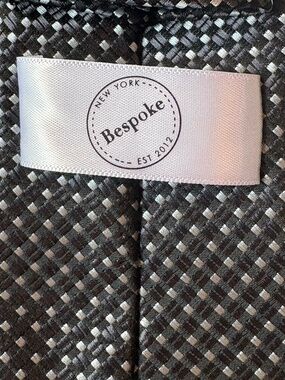 Bespoke New York Men’s Tie Black Silver Gray Geometric Woven 2.75" Skinny